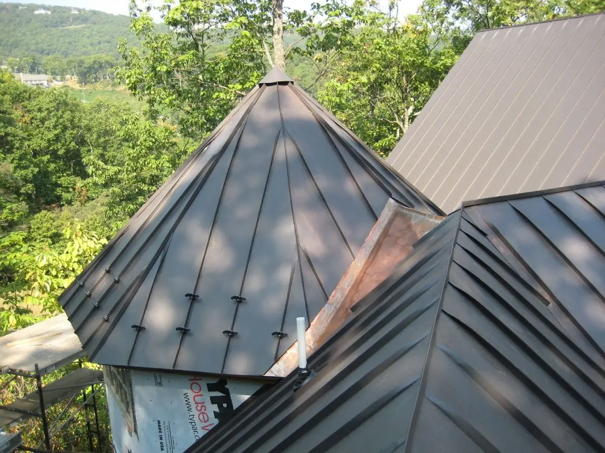Professional Gutter Cleaning by Craftsman Roofing in East Side